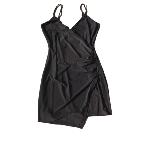 NWT Urban Outfitters Lumiere Mini Black Dress Large - Picture 10 of 14